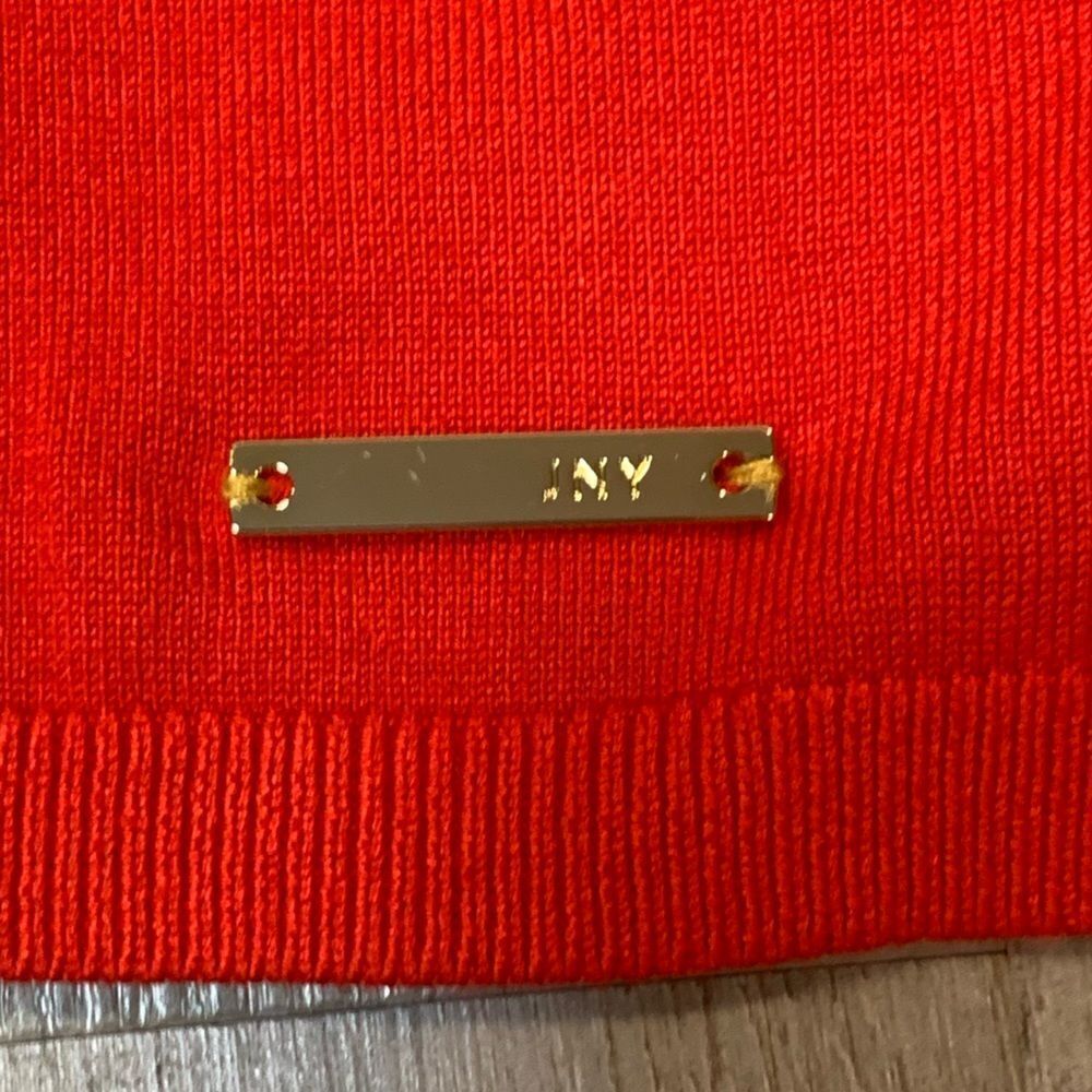 NWT Jones New York Red Long sleeve peep shoulder with gold bottom detai… - Picture 2 of 13
